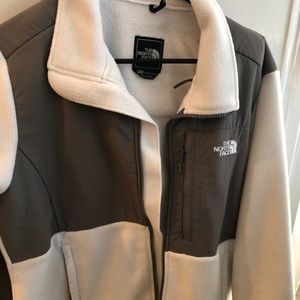 Women’s Northface fleece
